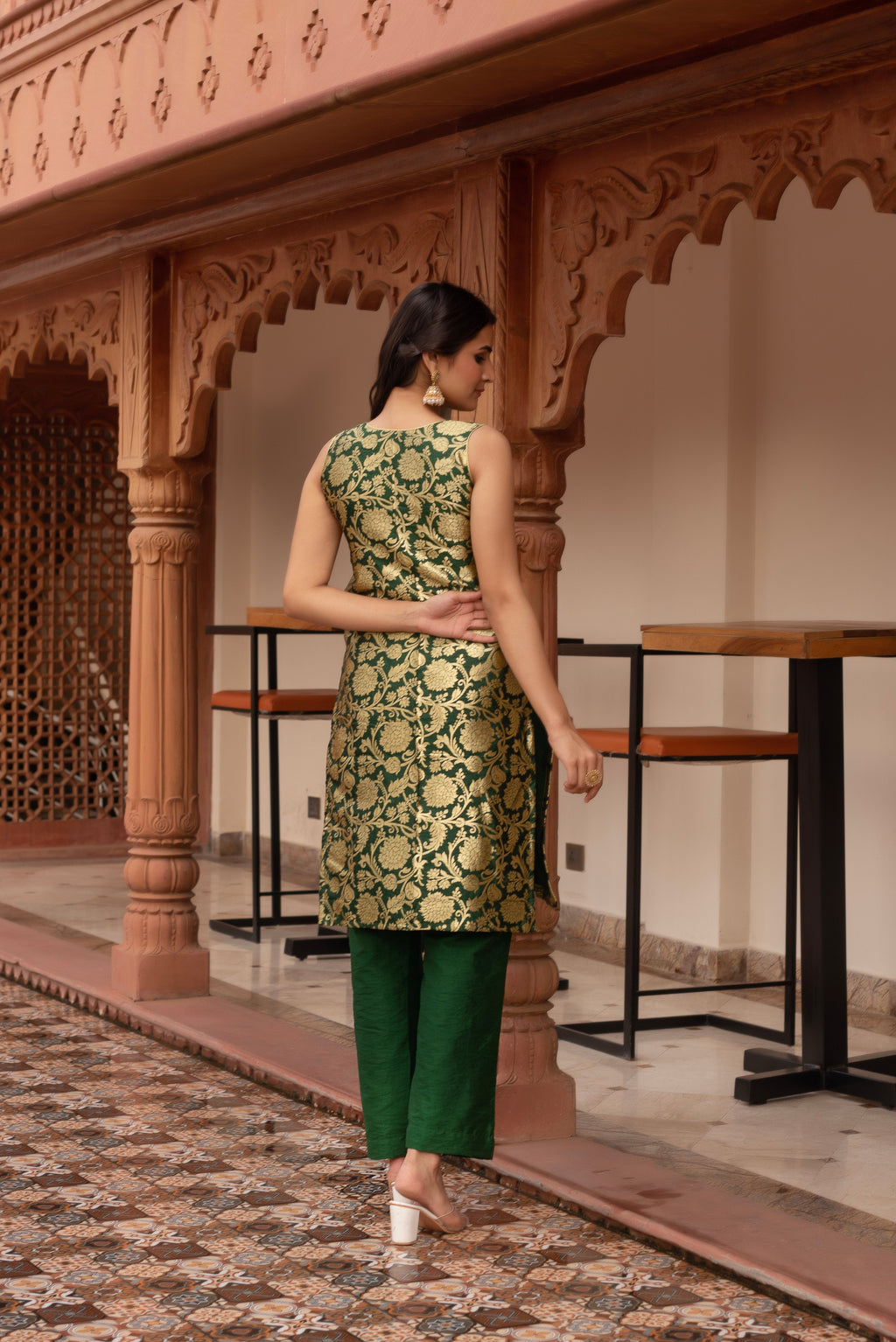 Green Jacquard Straight Suit Set