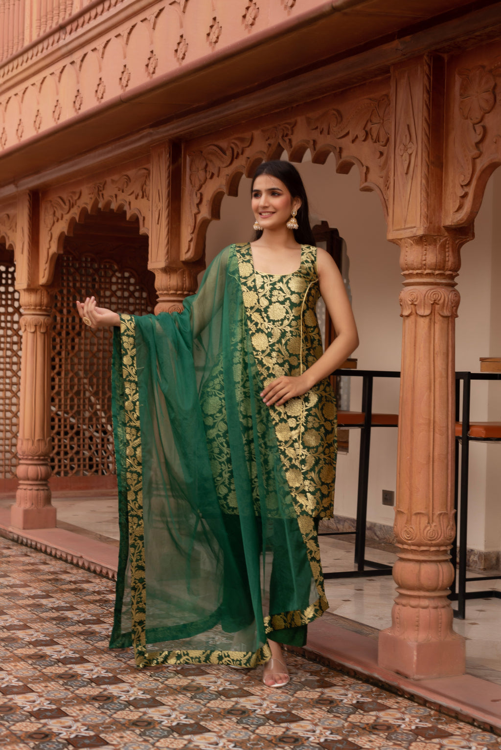 Green Jacquard Straight Suit Set