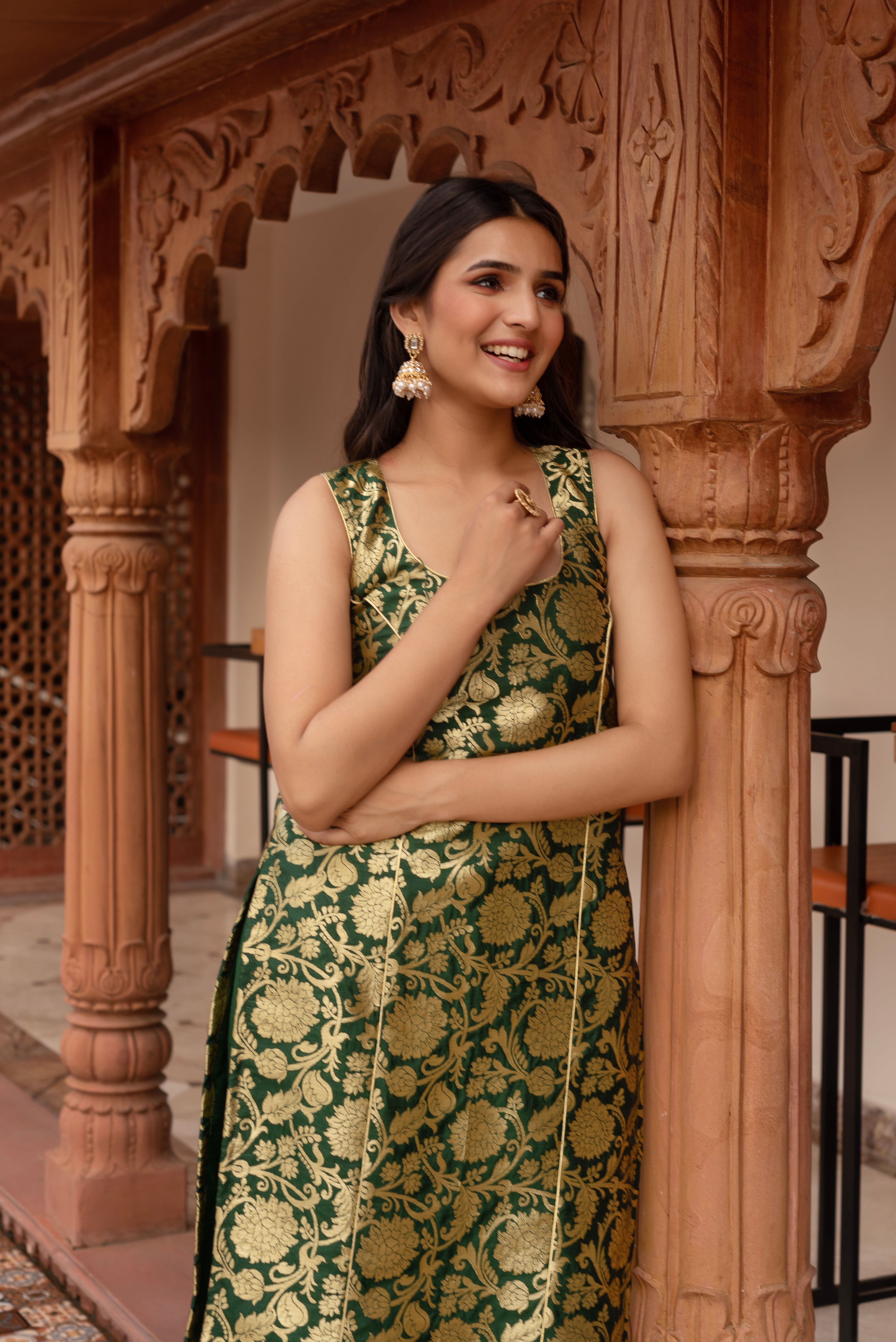 Green Jacquard Straight Suit Set